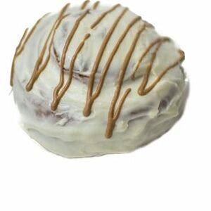 Булочка с корицей и сливочным кремом