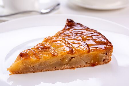 Яблочный тарт