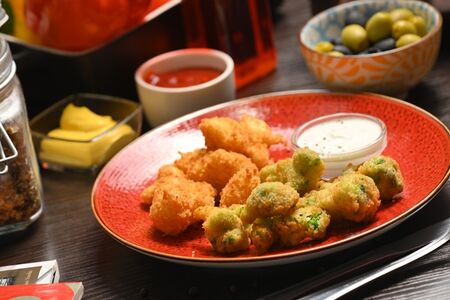 Цветная капуста и брокколи в панировке