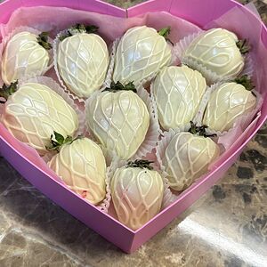 Клубника в шоколаде Сердце 