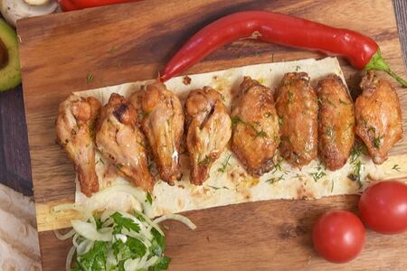 Куриные крылышки