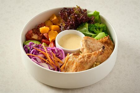 Боул с Цыпленком Тандури, соус Кешью Цезарь