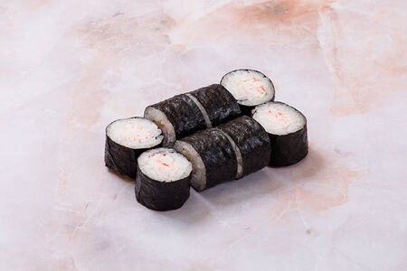 Ролл с крабом