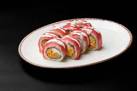 Тунец, сурими и сливочно-имбирный соус