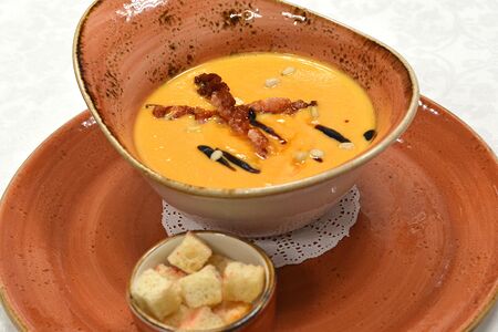 Тыквенный крем-суп