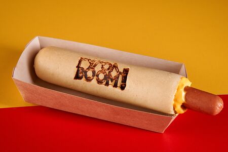 Френч-дог с куриной колбаской