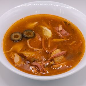 Солянка сборная мясная