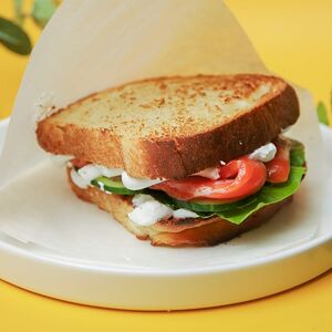 Сэндвич с лососем