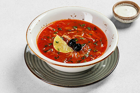 Солянка со сметаной