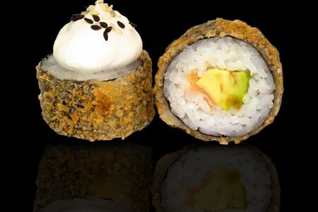 Панко лосось ролл