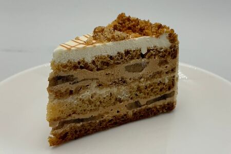 Пирожное Медовое с бананом