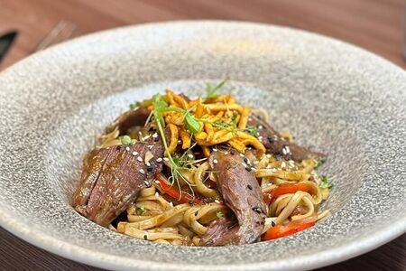 Удон с телятиной