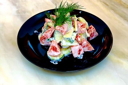 Салат со сметаной