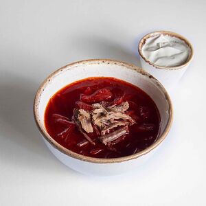 Борщ домашний с говядиной