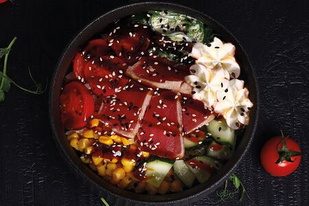 Поке с тунцом