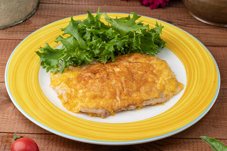 Свиная отбивная в сырной корочке