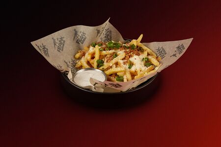 Картофель фри с пармезаном и трюфельным маслом