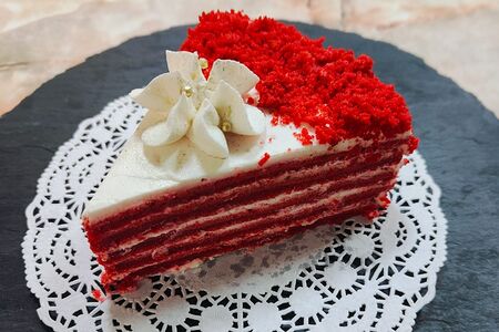 Торт красный бархат