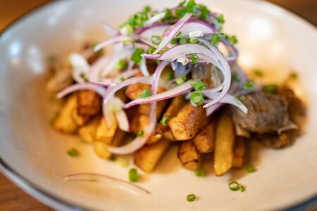 Картофель, жаренный по-домашнему, с кавурмой 