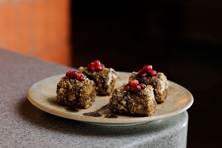 Нерулетики из баклажана с инжиром