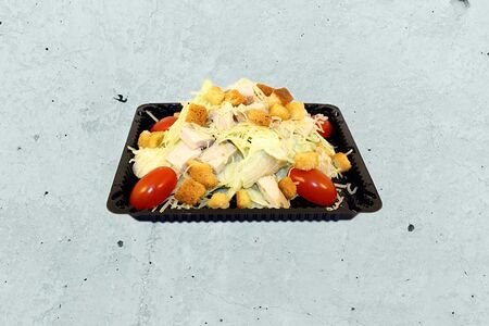 С Курицей Салат-Цезарь