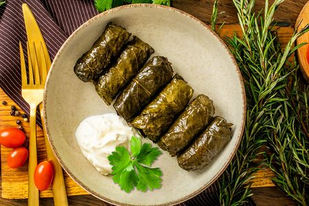 Толма с виноградными листьями