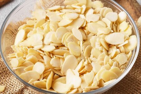 Ореховые лепестки