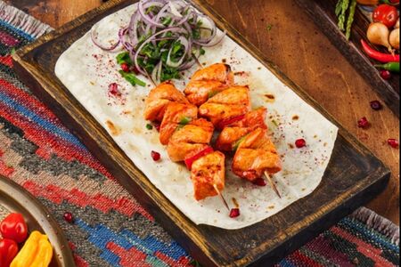 Шашлык из куриных грудок по-турецки