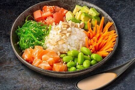 Поке с лососем