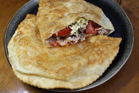 Чебурек по-французски