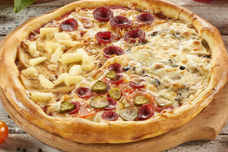 Пицца Четыре вкуса