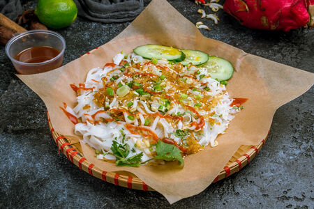 Вок Фо сао рау