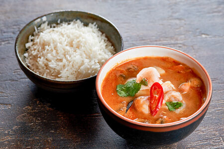 Суп Том Ям с морепродуктами