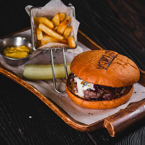 Бургер с мраморной говядиной