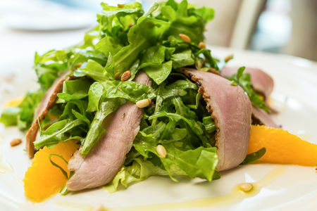 Салат с филе утки