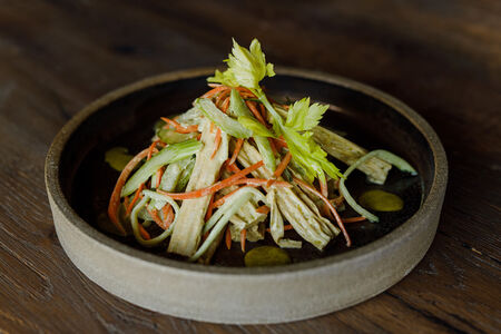 Соевая спаржа с японским соусом