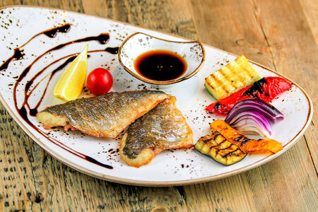 Дорадо с овощами