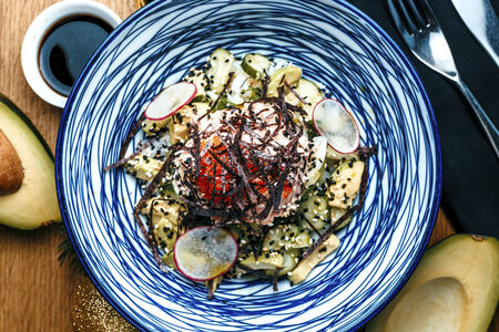 Поке Лосось