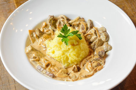 Бефстроганов