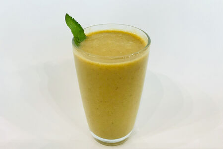 Смузи Клубника-банан-апельсин