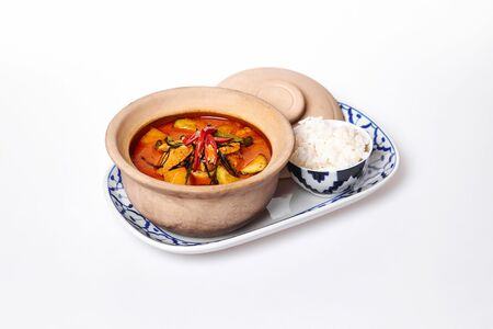 Красный карри с курицей