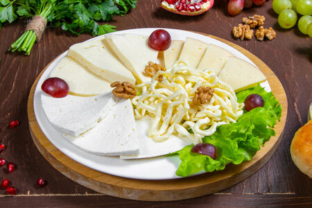 Ассорти из грузинских сыров