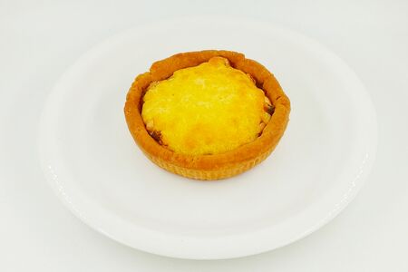 Киш с лососем и сыром