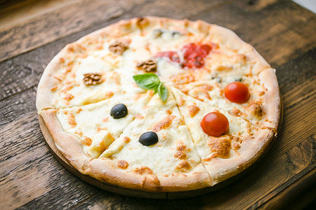 Пицца Четыре сыра