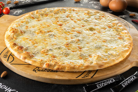 Пицца Четыре Сыра (32 см)