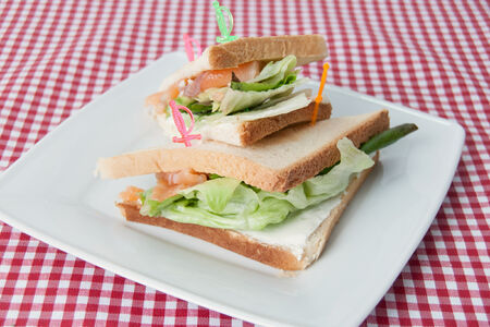 Тост с лососем