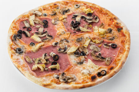 Пицца Капричоза