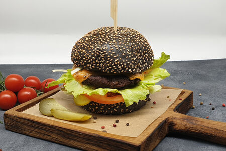 Бургер Черный с мраморной говядиной