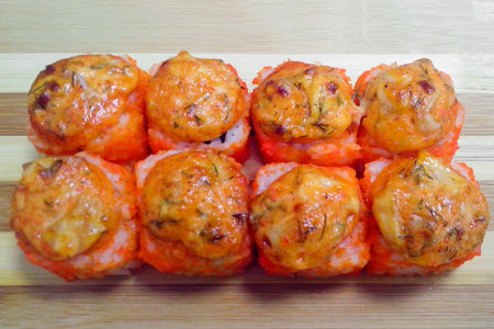 Ролл Унаги сяке маки