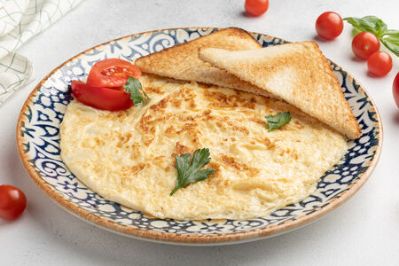 Омлет из трех яиц